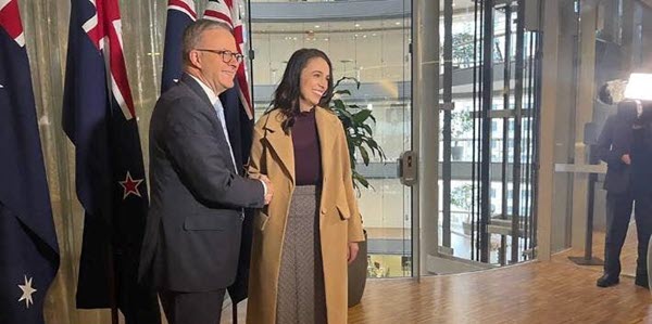 Trans-Tasman relations to take new level: PM Jacinda Ardern meets her counterpart Anthony Albanese in Sydney for their talks. Photo: Bridie Witton/Stuff